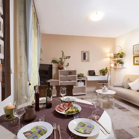 Arca, With Sea View And Free Parking Διαμέρισμα